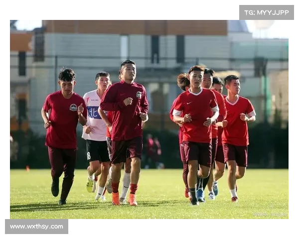 如何通过合理安排替补球员发挥最大潜力提升球队整体表现